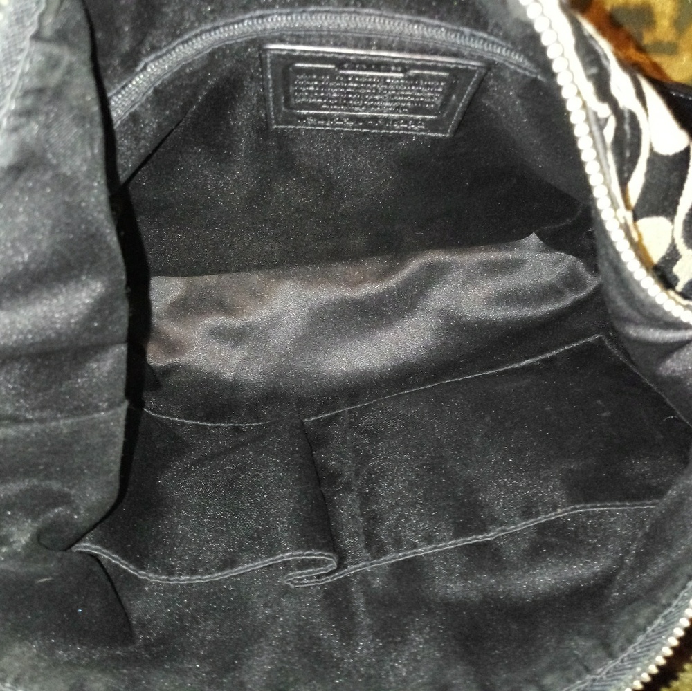 Authentic Coach Logo Shoulder bag - Picture 5 of 8